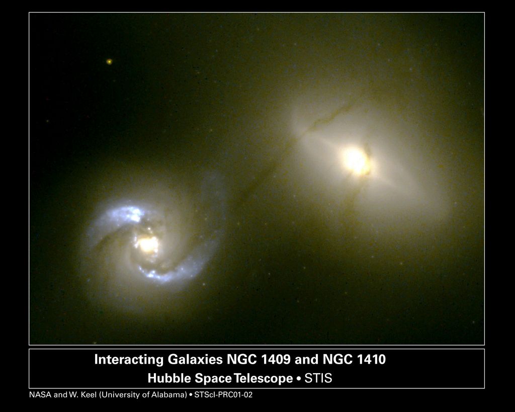 NGC 1410/1409: Intergalactic Pipeline