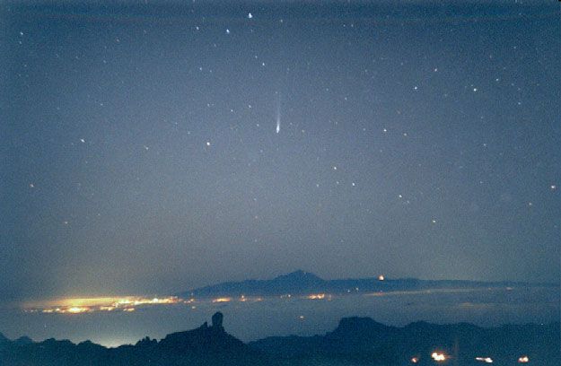 Comet Ikeya-Zhang Over Tenerife