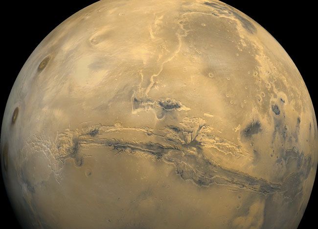 Valles Marineris: The Grand Canyon of Mars