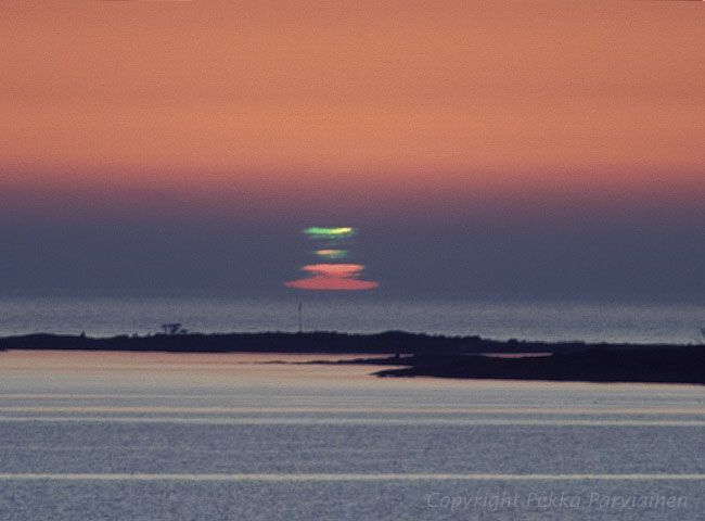 A Green Flash from the Sun