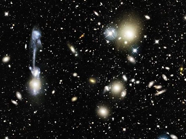 Galactic Collision in Cluster Abell 1185