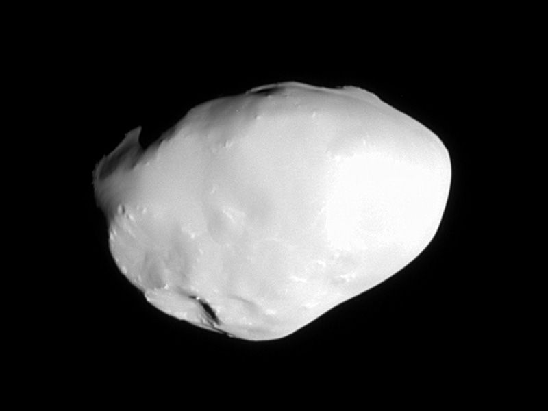 An Unusually Smooth Surface on Saturn's Telesto