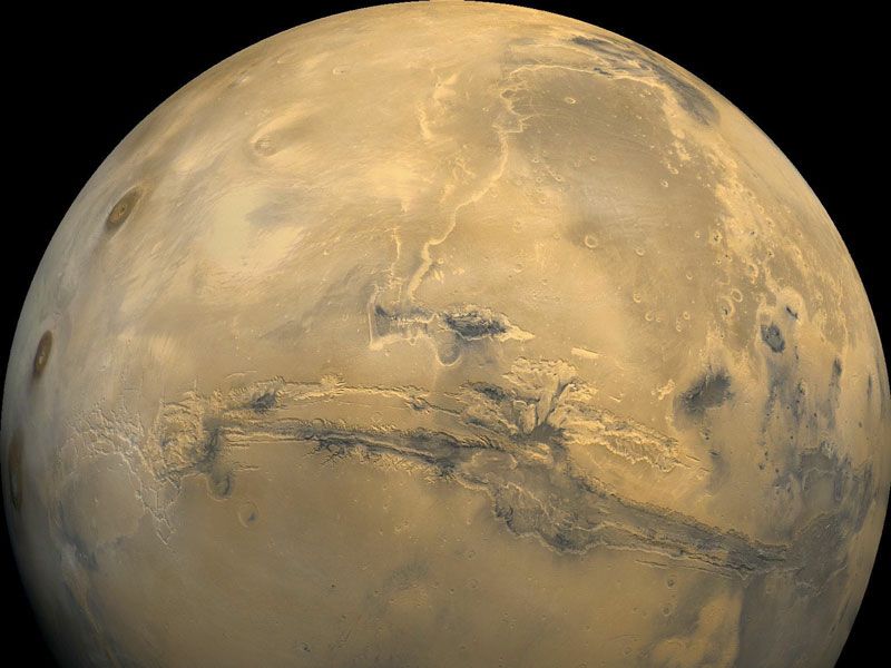 Valles Marineris: The Grand Canyon of Mars