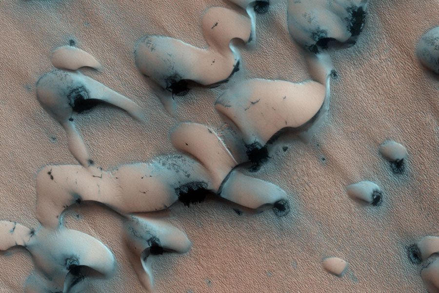 Sand Dunes Thawing on Mars