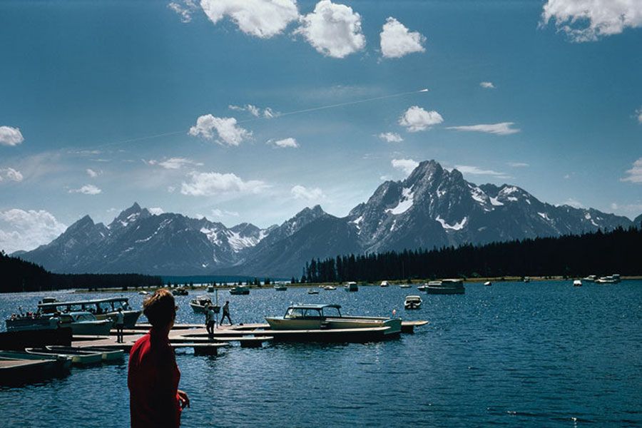 Earthgrazer: The Great Daylight Fireball of 1972