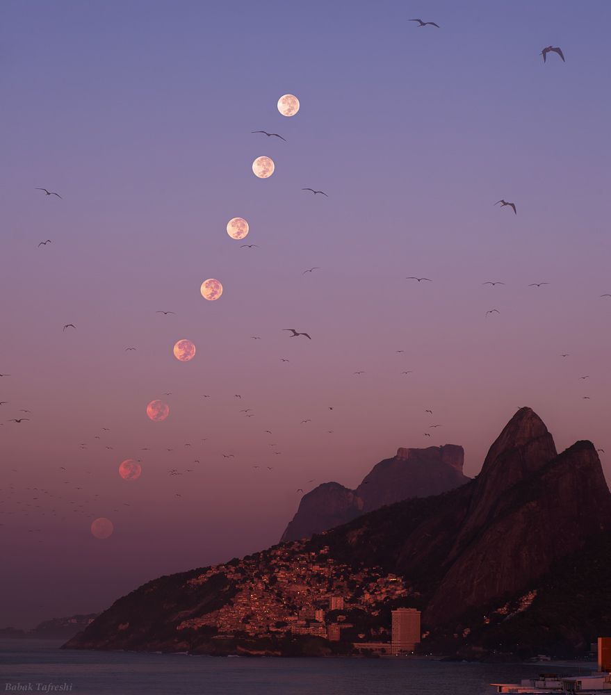 Rio Morning Moonset