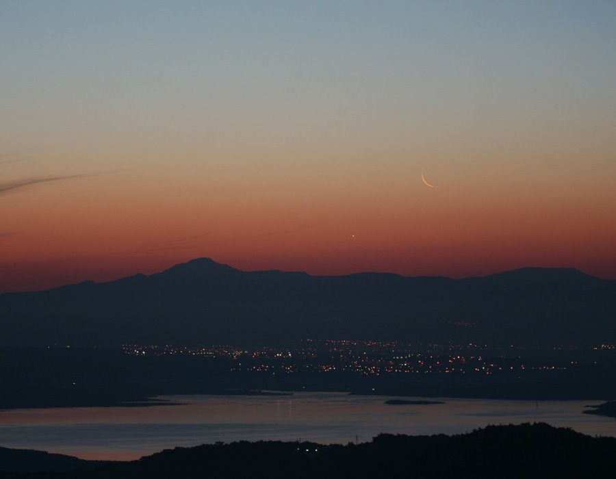 Moon and Venus at Dawn