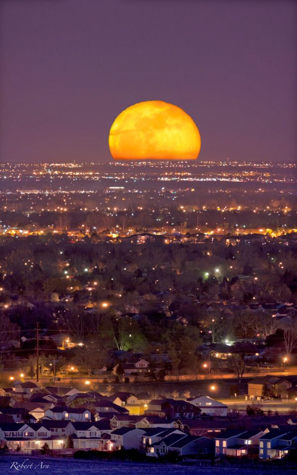 Full Moonrise