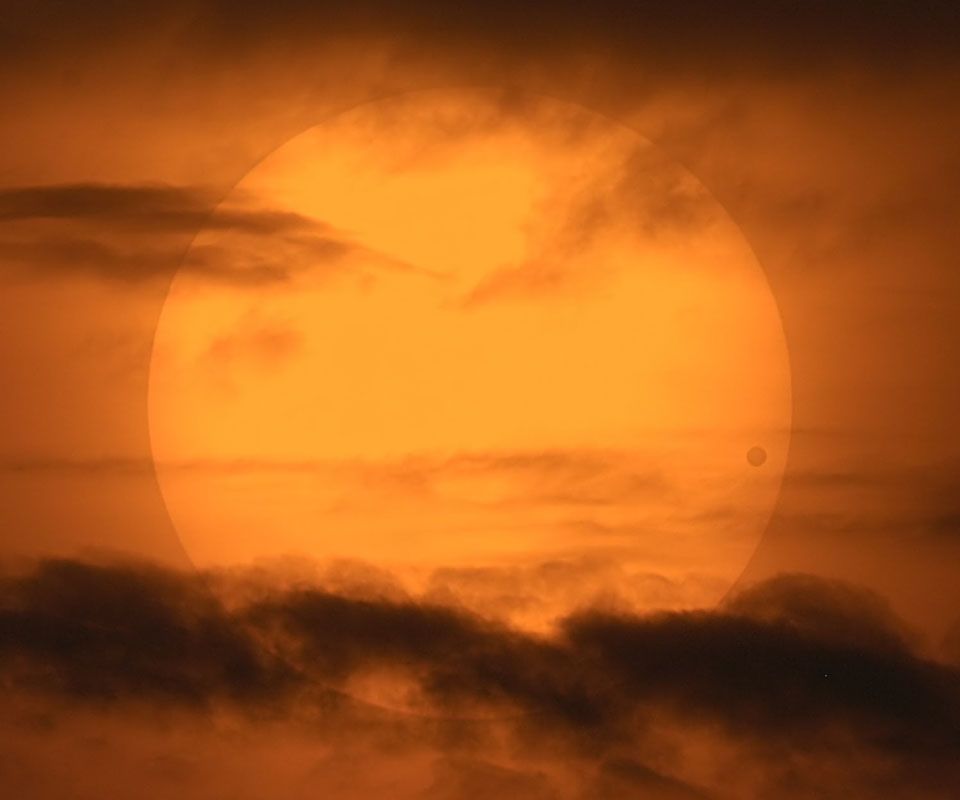 A Picturesque Venus Transit