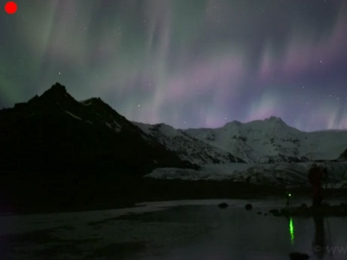 Pulsating Aurora over Iceland