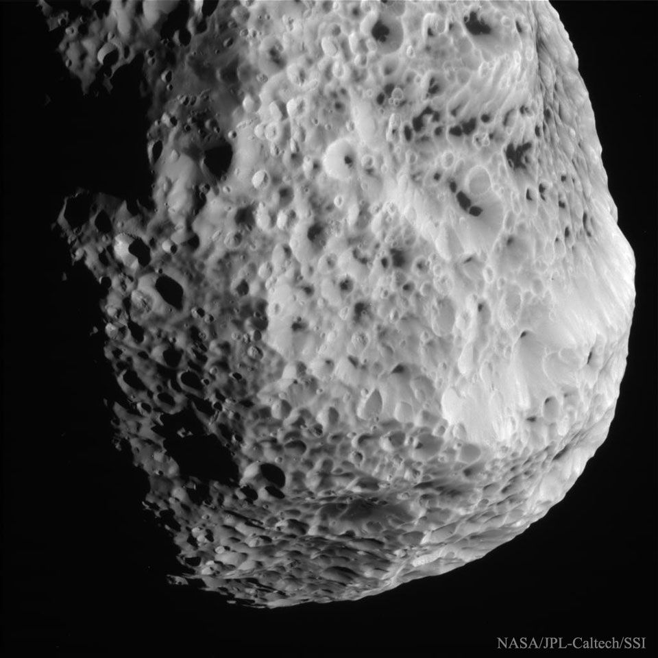 Flyby Image of Saturn's Sponge Moon Hyperion