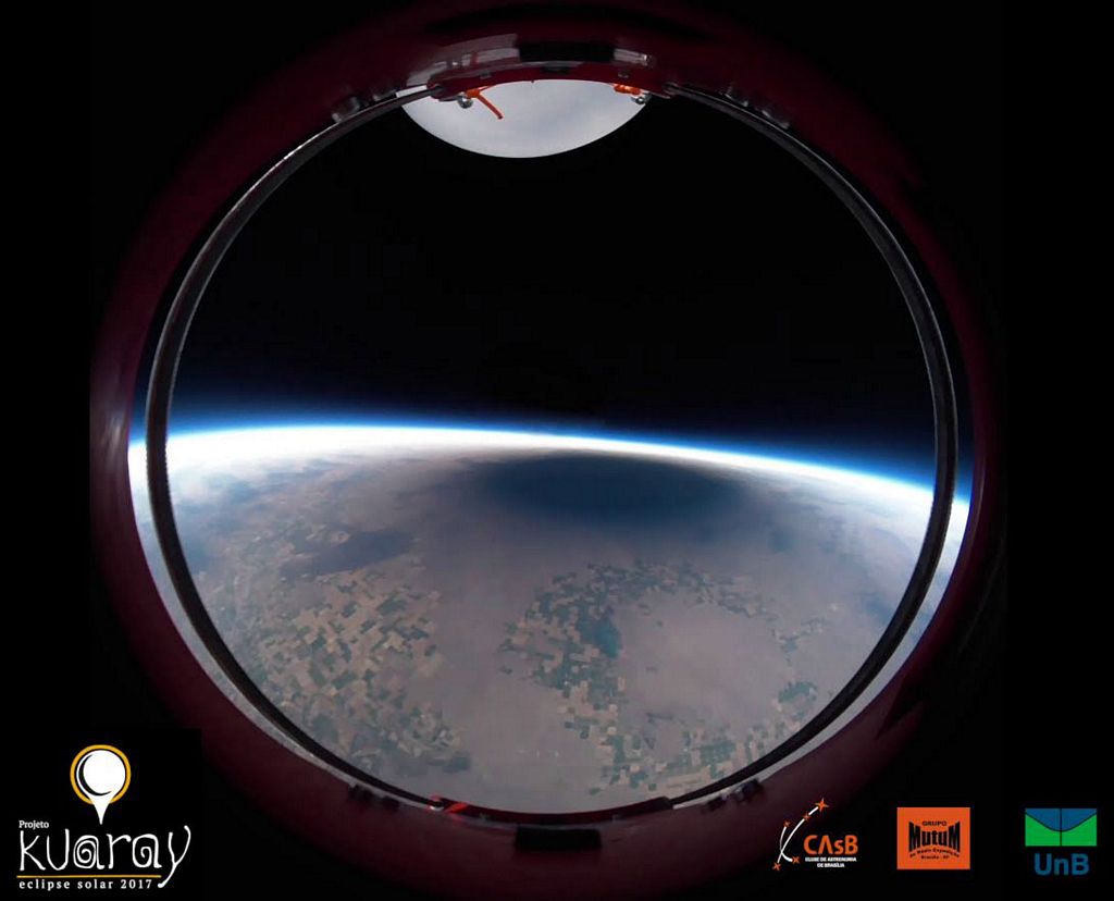 Total Solar Eclipse Shadow from a Balloon