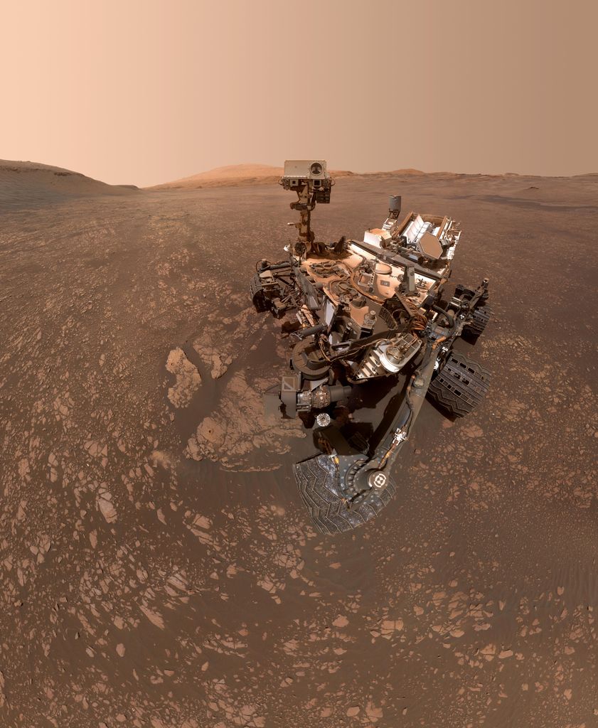 Curiosity Rover Finds a Clay Cache on Mars