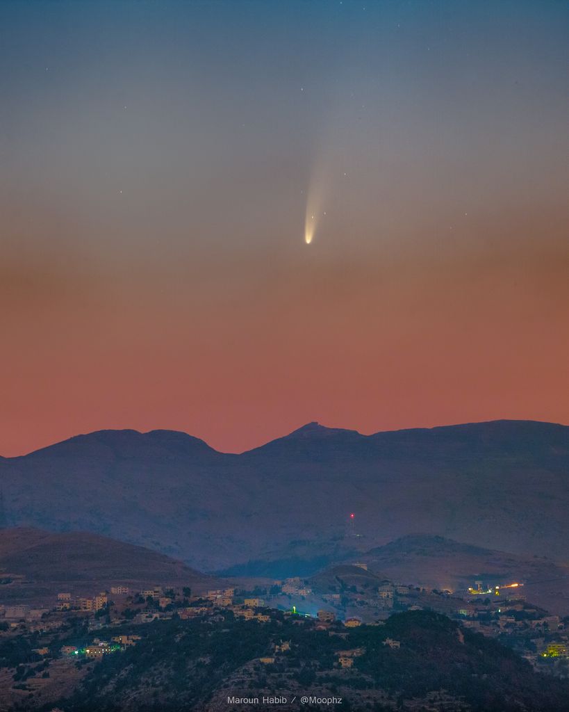 Comete NEOWISE  au-dessus du Liban