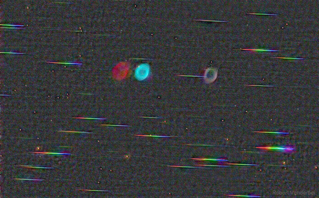 Colors: Ring Nebula versus Stars