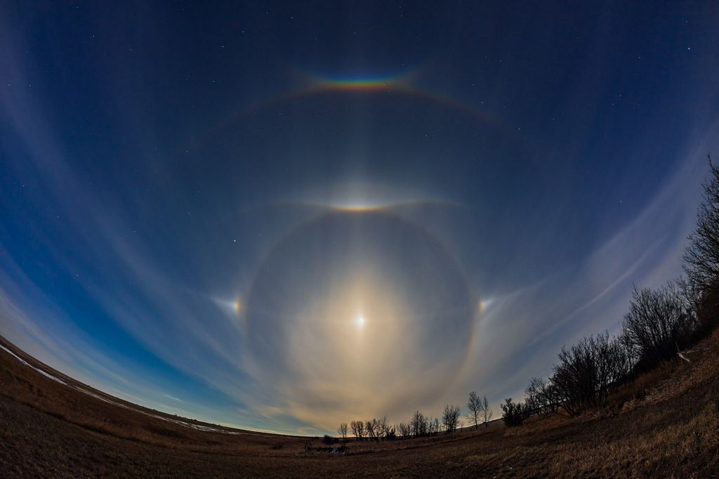 Ice Halos by Moonlight