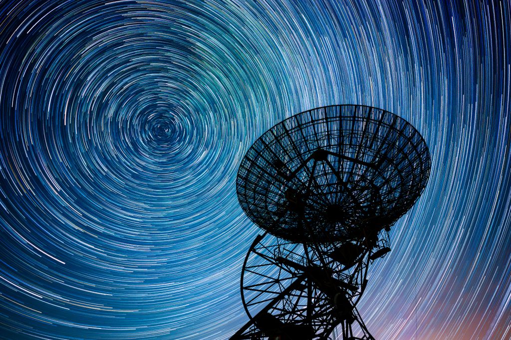Star Trails over One-Mile Radio Telescope